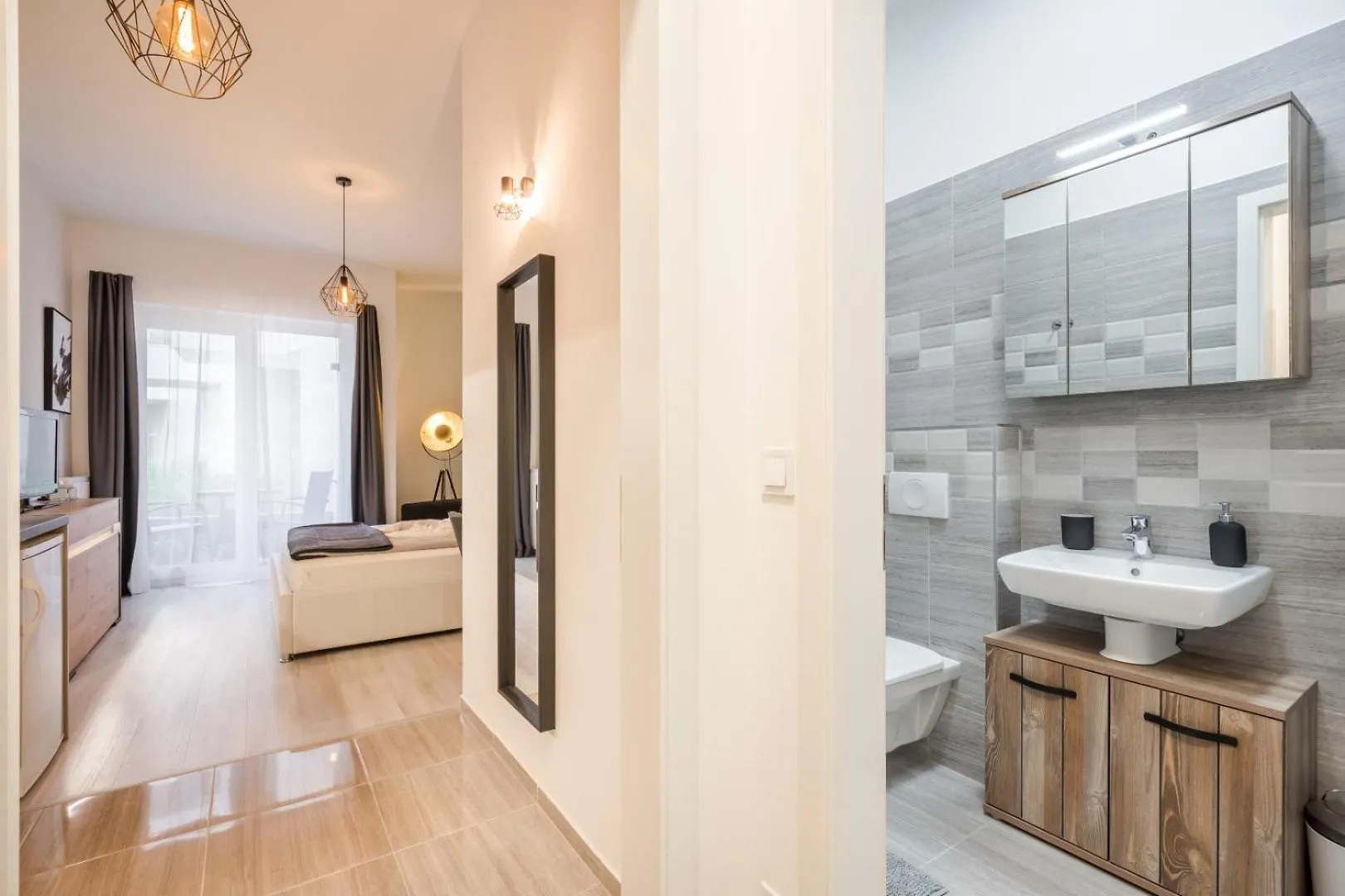 Elisabeth Residence Green With Parking Budapest 0*,