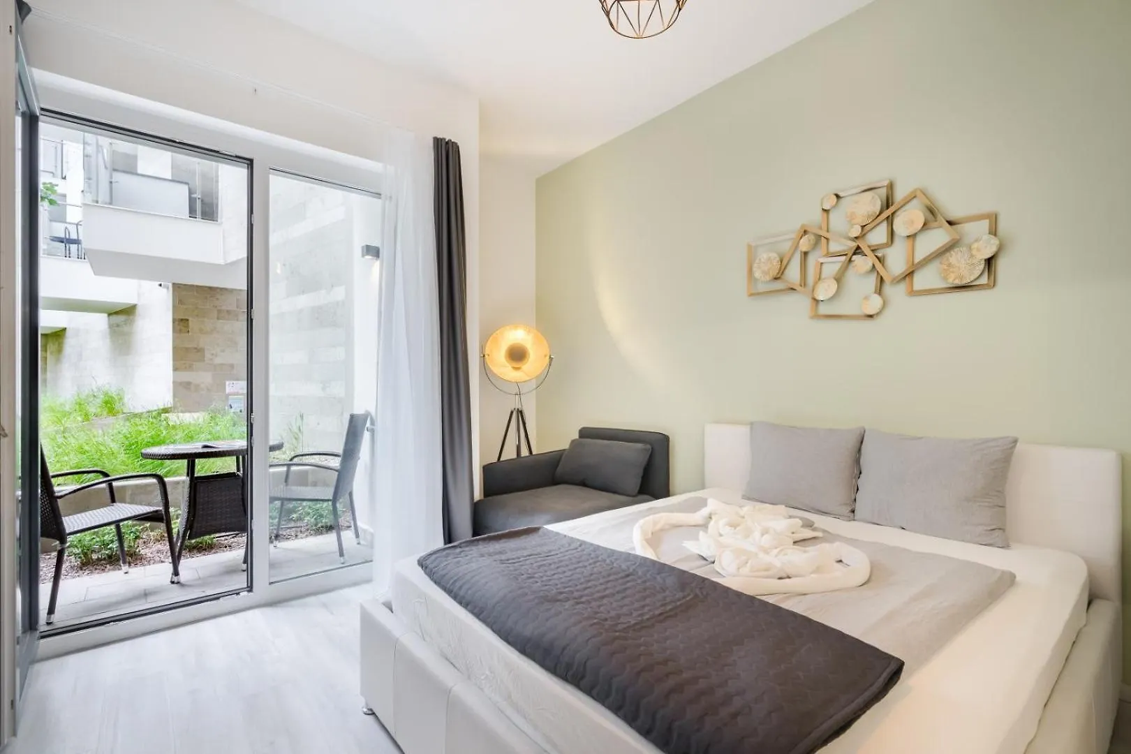 Apartment Elisabeth Residence Green With Parking Budapest